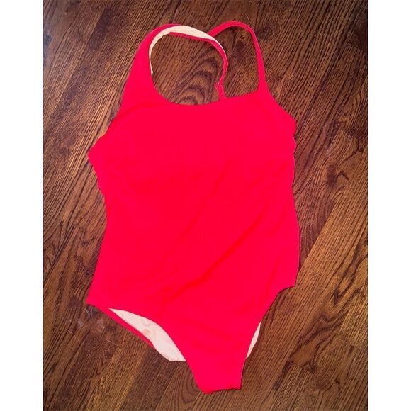 Shade & Shore Women's Red One Piece Swimsuit M Built-in Bra Adjustable Straps - Picture 1 of 5